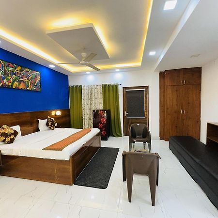 Golden Bed And Breakfast- High Quality Rooms In South Ex-1 D Block New Delhi Eksteriør billede