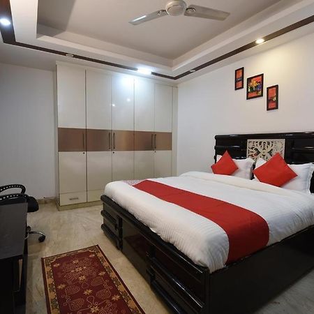 Golden Bed And Breakfast- High Quality Rooms In South Ex-1 D Block New Delhi Eksteriør billede